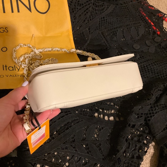 VALENTINO Beatriz Signature Logo Leather Chain Crossbody Bag - Picture 5 of 13
